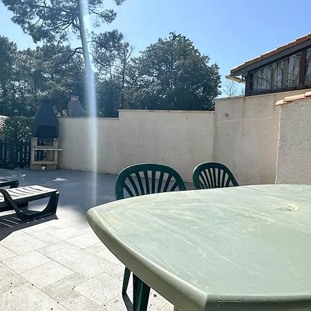 Maison A 900m, 3 Chambres, Terrasse, Barbecue, Parking, Proximite Commerces, Calme Assure - Fr-1-705-61 Holiday home *